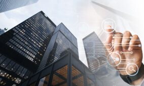Retail wealth management firm taps API technology for secure personalized outreach