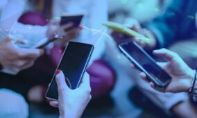 Asia survey hints of a “benefits gaps” in mobile device usage at work