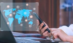 How do consumers and SMEs differ in cross-border payment expectations?