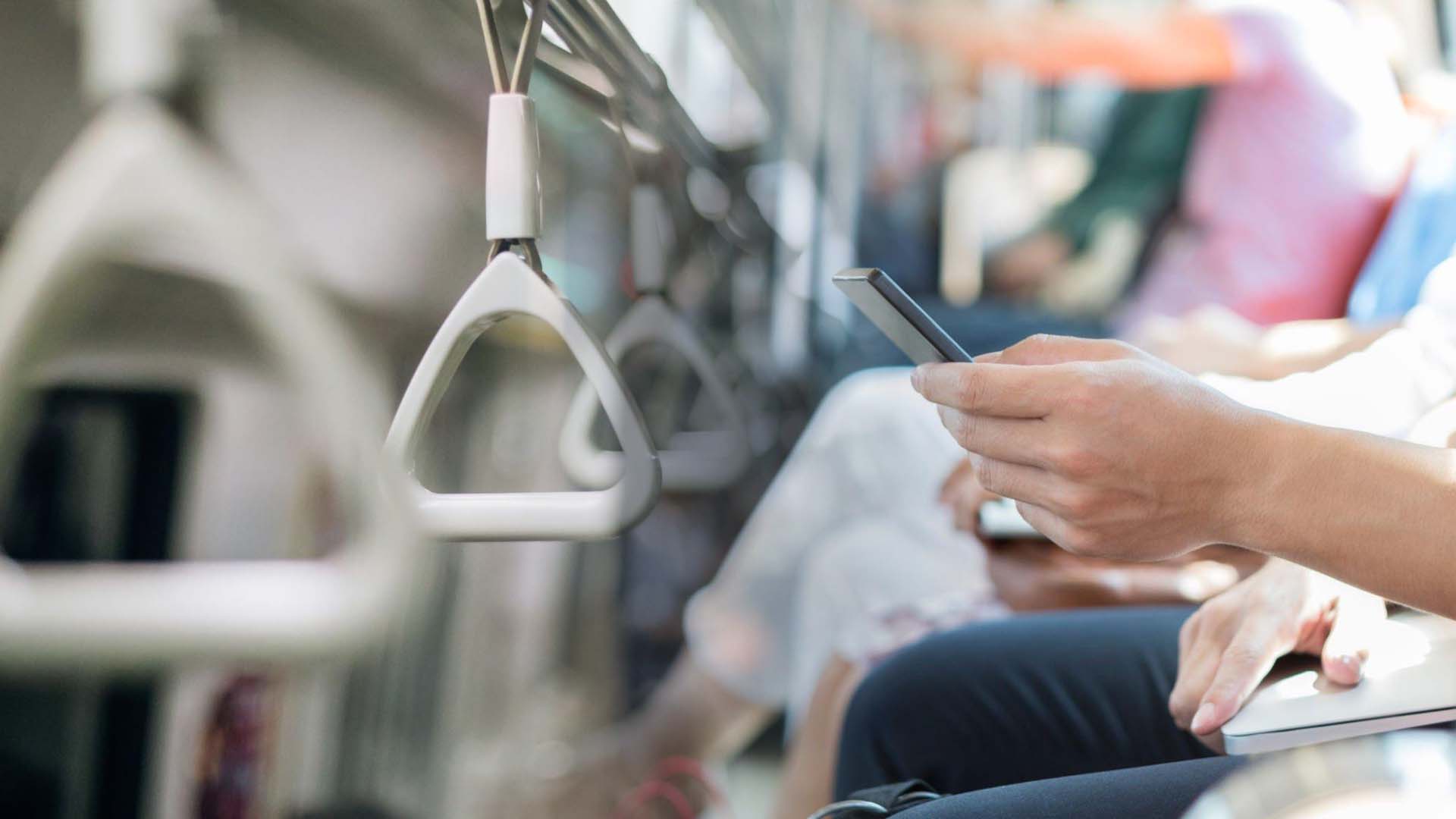 Pay for a bus ride in Singapore and get insured? | DigiconAsia