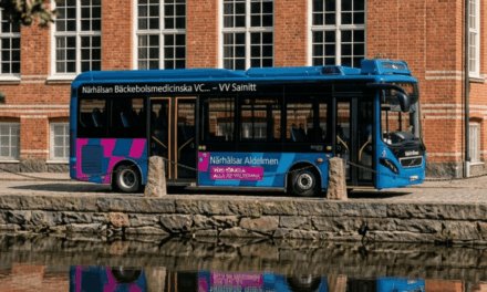 Level 4 self-driving bus struck by tram on launch day in Gothenburg